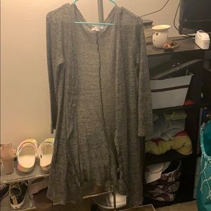 Long sleeve gray cardigan